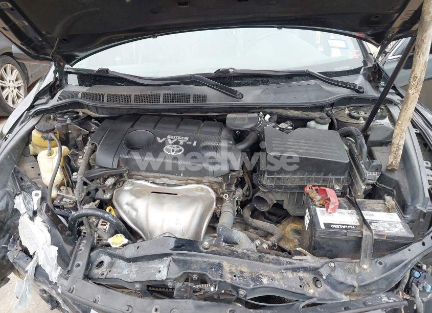 Photo 10 of 2010 Toyota Camry SE (VIN 4T1BF3EK8AU012244)