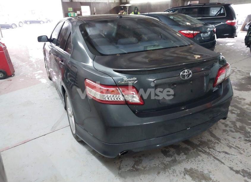 Photo 2 of 2010 Toyota Camry SE (VIN 4T1BF3EK8AU014821)
