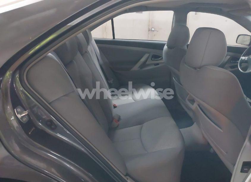 Photo 7 of 2010 Toyota Camry SE (VIN 4T1BF3EK8AU014821)