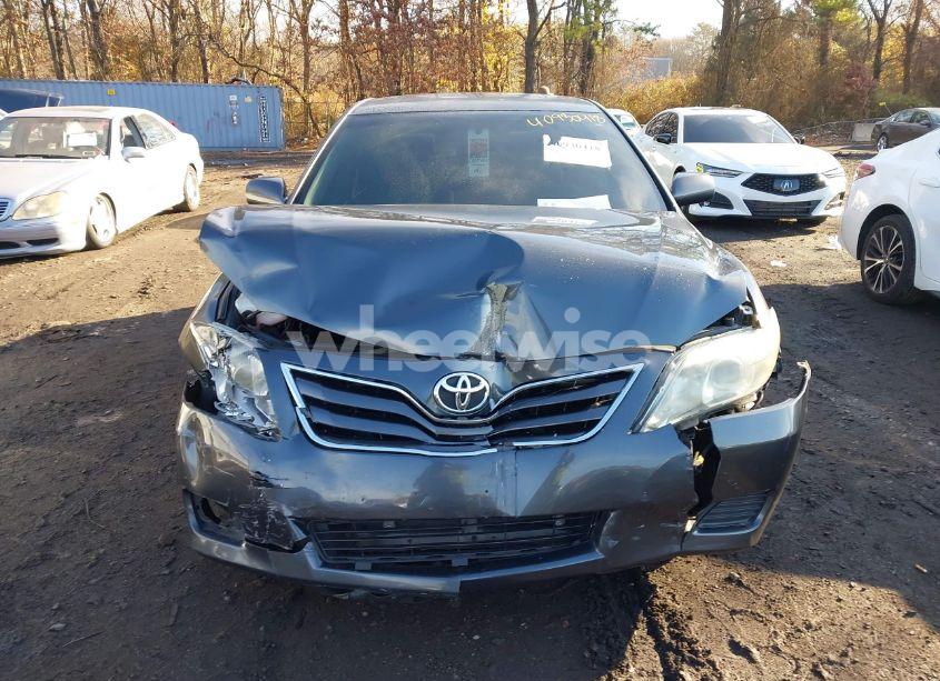 Photo 6 of 2010 Toyota Camry LE (VIN 4T1BF3EK8AU027276)