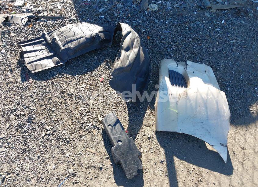 Photo 12 of 2010 Toyota Camry LE (VIN 4T1BF3EK8AU029903)