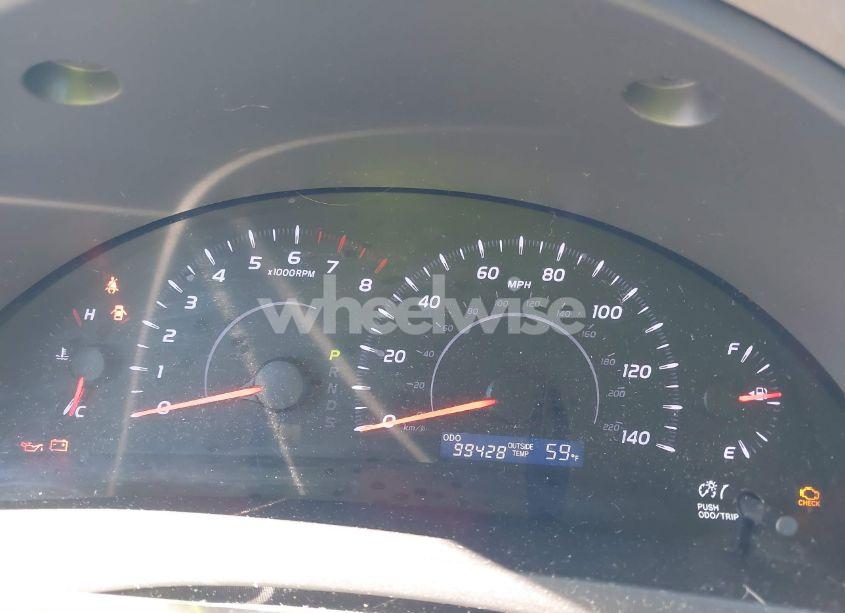 Photo 7 of 2010 Toyota Camry LE (VIN 4T1BF3EK8AU029903)