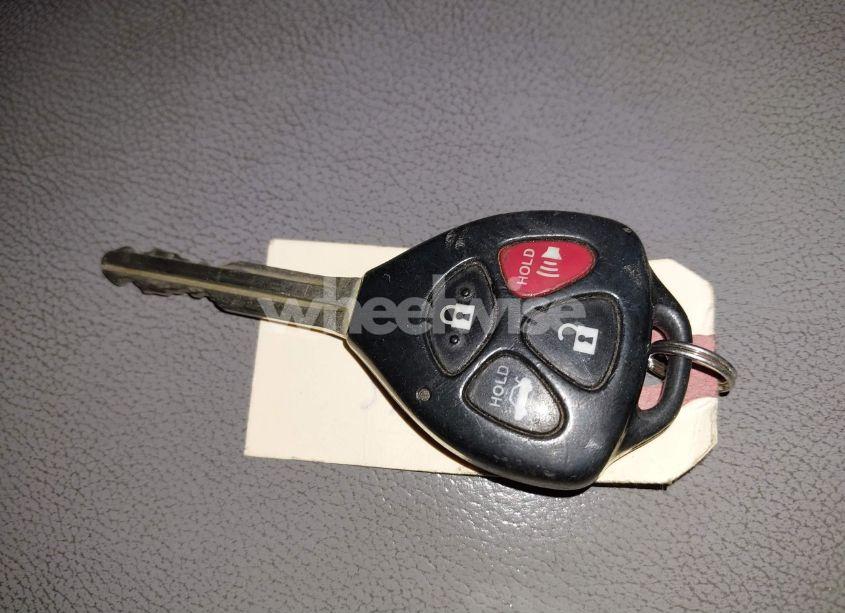 Photo 11 of 2010 Toyota Camry XLE (VIN 4T1BF3EK8AU034647)