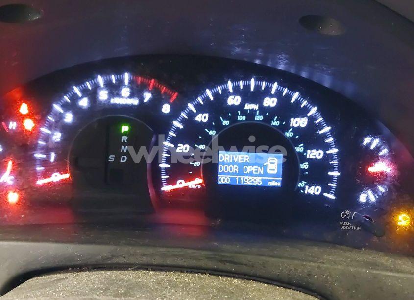 Photo 7 of 2010 Toyota Camry XLE (VIN 4T1BF3EK8AU034647)