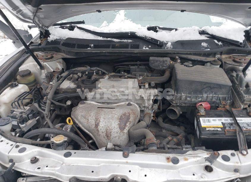 Photo 10 of 2010 Toyota Camry LE (VIN 4T1BF3EK8AU036222)