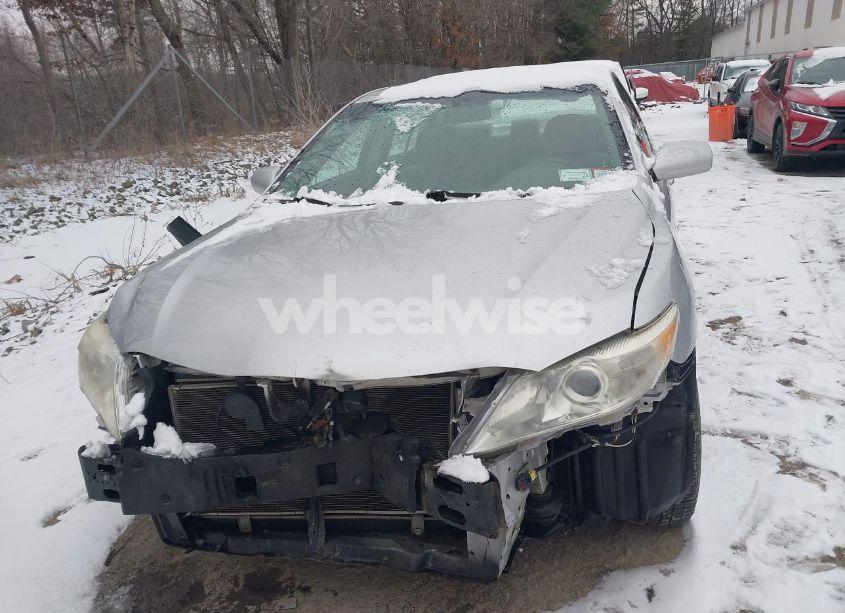 Photo 6 of 2010 Toyota Camry LE (VIN 4T1BF3EK8AU036222)