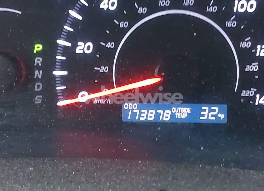 Photo 7 of 2010 Toyota Camry LE (VIN 4T1BF3EK8AU036222)