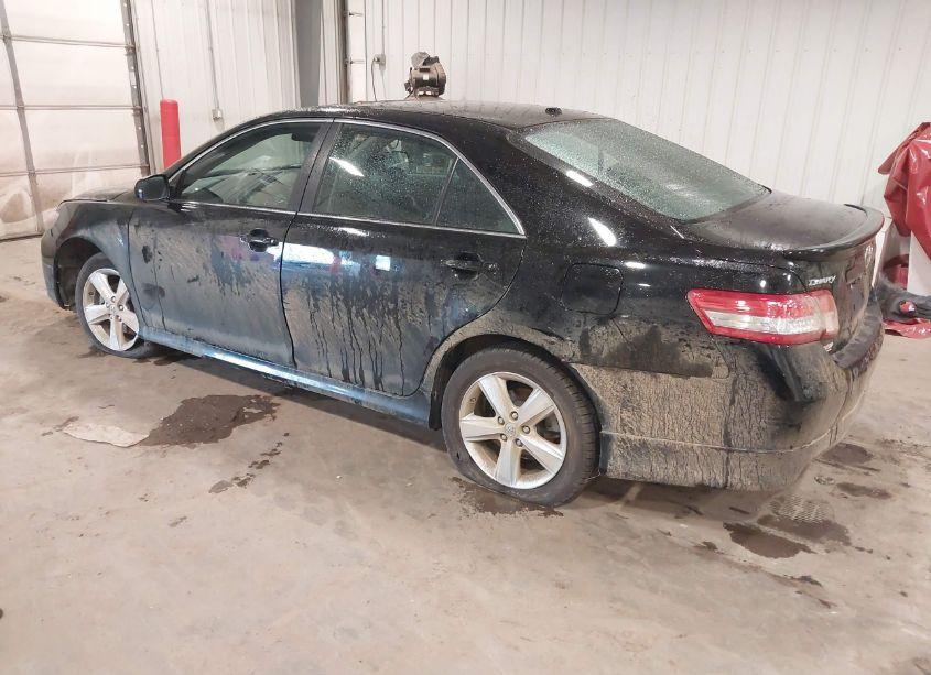 Photo 3 of 2010 Toyota Camry SE (VIN 4T1BF3EK8AU062531)