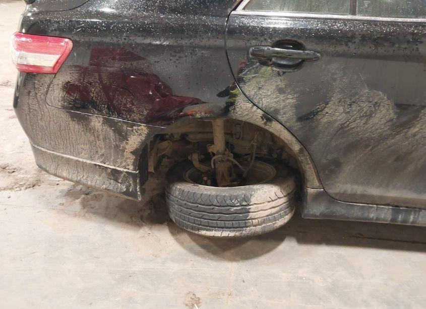 Photo 6 of 2010 Toyota Camry SE (VIN 4T1BF3EK8AU062531)