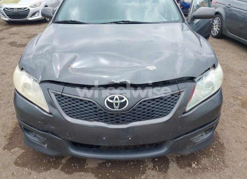 Photo 6 of 2010 Toyota Camry SE (VIN 4T1BF3EK8AU066224)