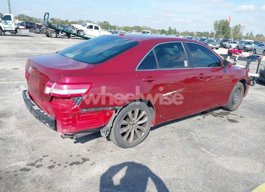 Photo 4 of 2010 Toyota Camry LE (VIN 4T1BF3EK8AU066997)