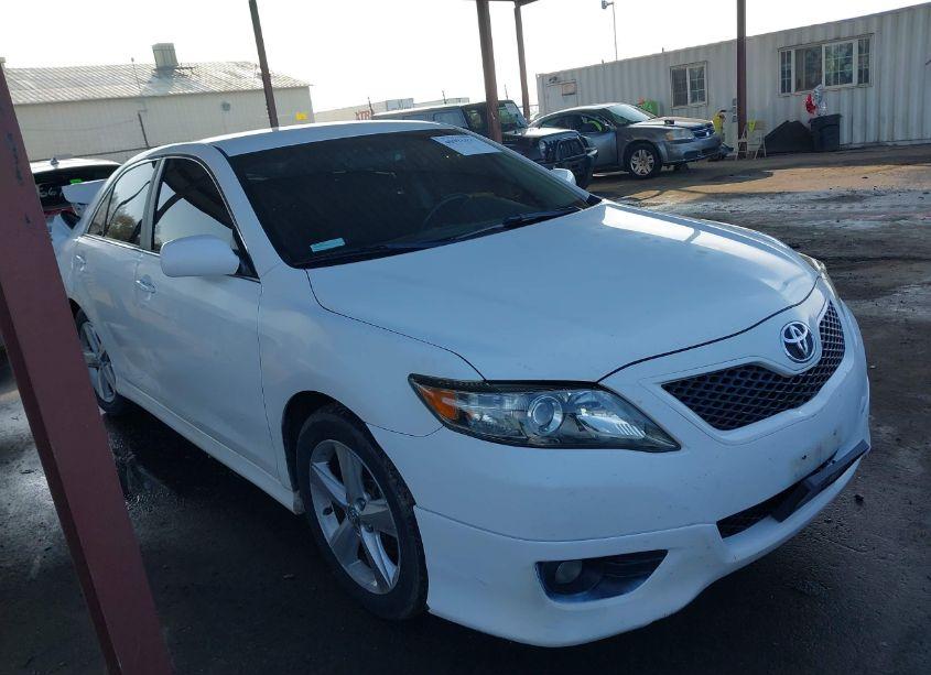 Photo 13 of 2010 Toyota Camry SE (VIN 4T1BF3EK8AU502957)