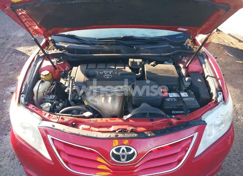 Photo 10 of 2010 Toyota Camry LE (VIN 4T1BF3EK8AU513277)
