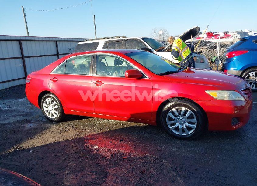 Photo 13 of 2010 Toyota Camry LE (VIN 4T1BF3EK8AU513277)