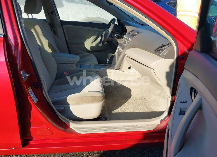 Photo 5 of 2010 Toyota Camry LE (VIN 4T1BF3EK8AU513277)