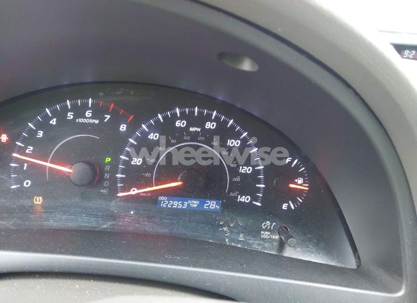 Photo 7 of 2010 Toyota Camry LE (VIN 4T1BF3EK8AU513277)