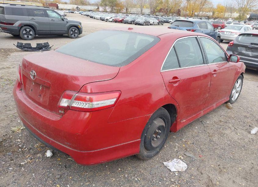 Photo 4 of 2010 Toyota Camry SE (VIN 4T1BF3EK8AU517961)