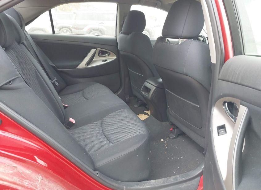 Photo 8 of 2010 Toyota Camry SE (VIN 4T1BF3EK8AU517961)