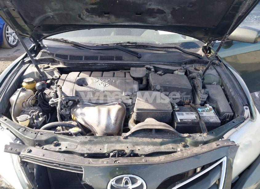 Photo 10 of 2010 Toyota Camry LE (VIN 4T1BF3EK8AU526448)