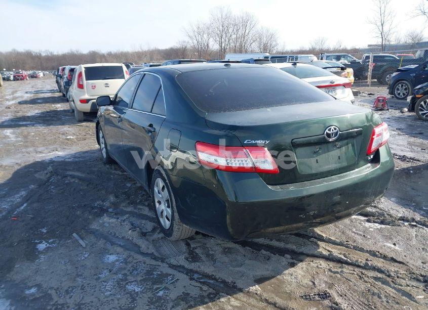 Photo 3 of 2010 Toyota Camry LE (VIN 4T1BF3EK8AU526448)