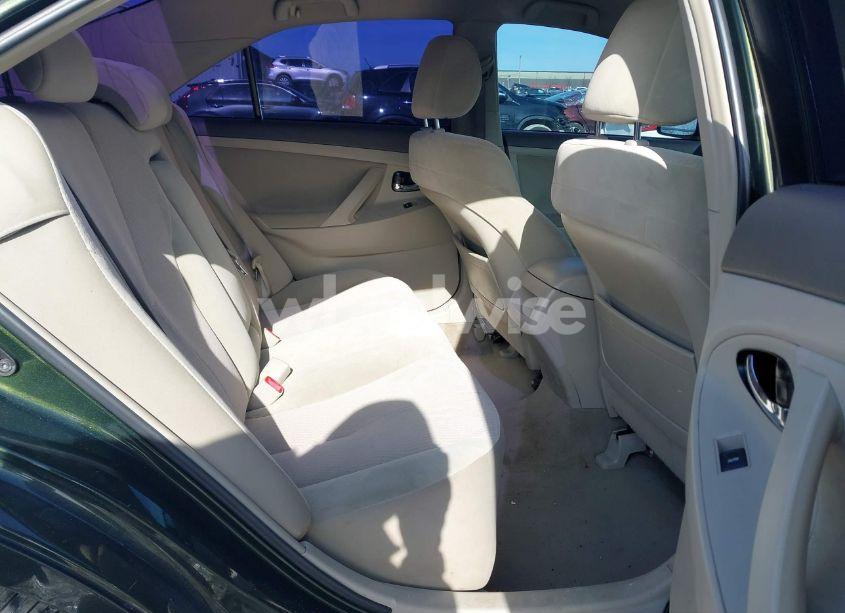 Photo 8 of 2010 Toyota Camry LE (VIN 4T1BF3EK8AU526448)