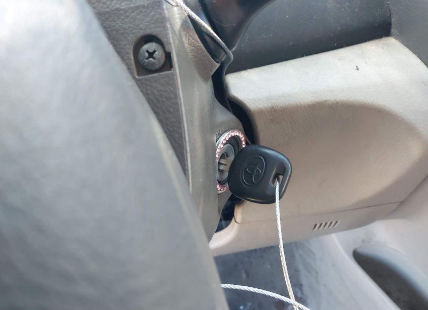 Photo 11 of 2010 Toyota Camry (VIN 4T1BF3EK8AU530130)