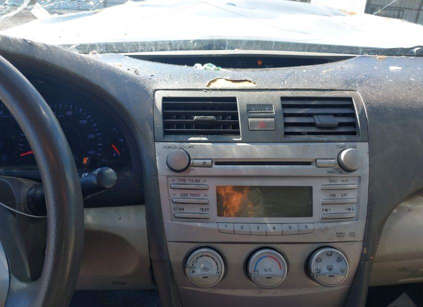 Photo 16 of 2010 Toyota Camry (VIN 4T1BF3EK8AU530130)