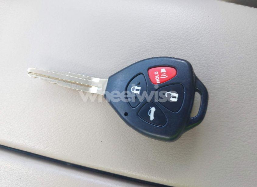 Photo 11 of 2010 Toyota Camry LE (VIN 4T1BF3EK8AU575519)