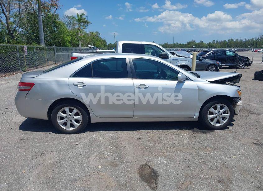 Photo 14 of 2010 Toyota Camry LE (VIN 4T1BF3EK8AU575519)