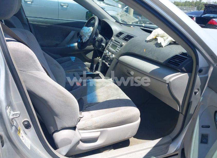 Photo 5 of 2010 Toyota Camry LE (VIN 4T1BF3EK8AU575519)