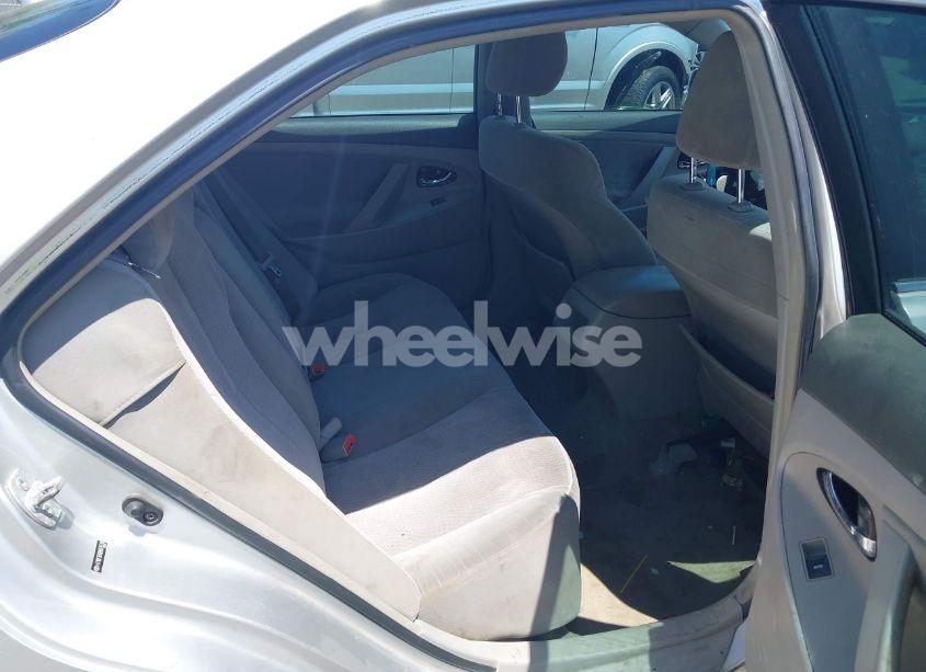 Photo 8 of 2010 Toyota Camry LE (VIN 4T1BF3EK8AU575519)