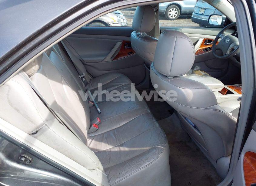 Photo 8 of 2011 Toyota Camry XLE (VIN 4T1BF3EK8BU137679)