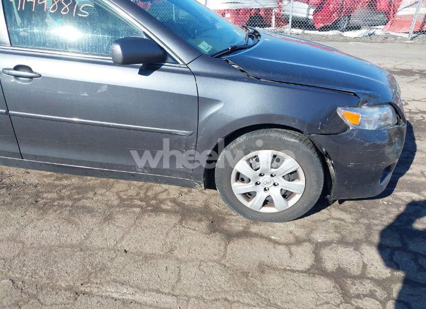 Photo 12 of 2011 Toyota Camry LE (VIN 4T1BF3EK8BU140999)