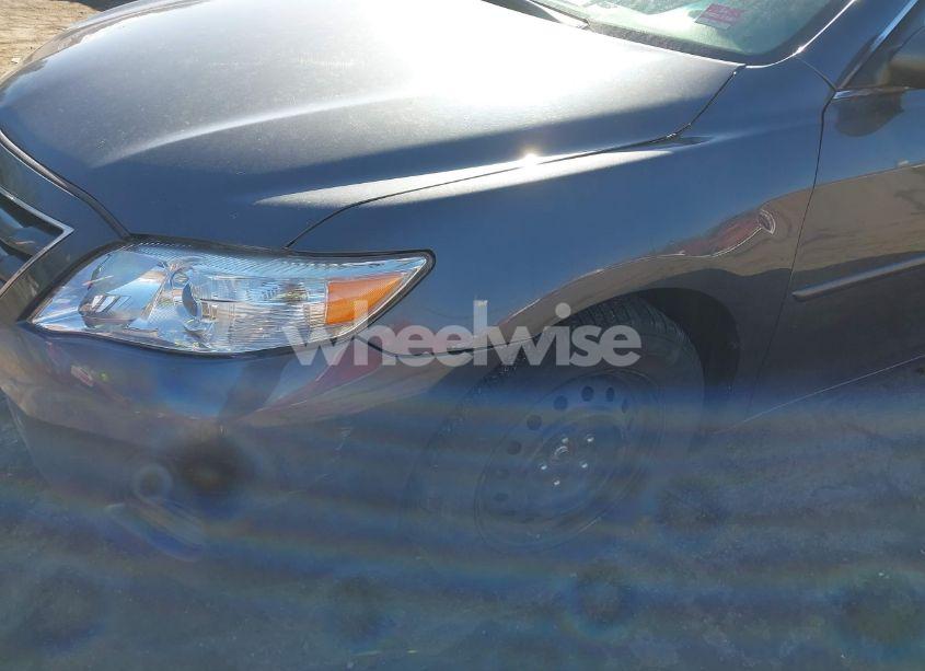 Photo 14 of 2011 Toyota Camry LE (VIN 4T1BF3EK8BU140999)