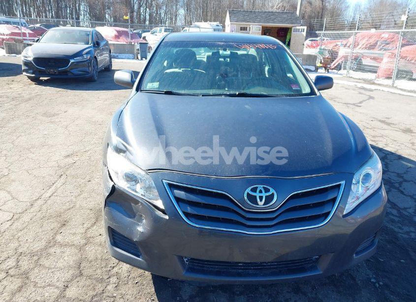 Photo 6 of 2011 Toyota Camry LE (VIN 4T1BF3EK8BU140999)