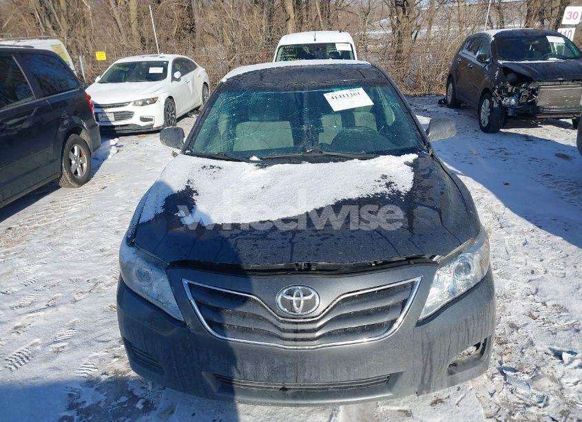 Photo 6 of 2011 Toyota Camry LE (VIN 4T1BF3EK8BU143983)