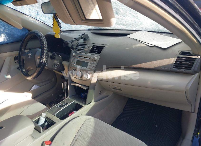 Photo 5 of 2011 Toyota Camry LE (VIN 4T1BF3EK8BU158340)