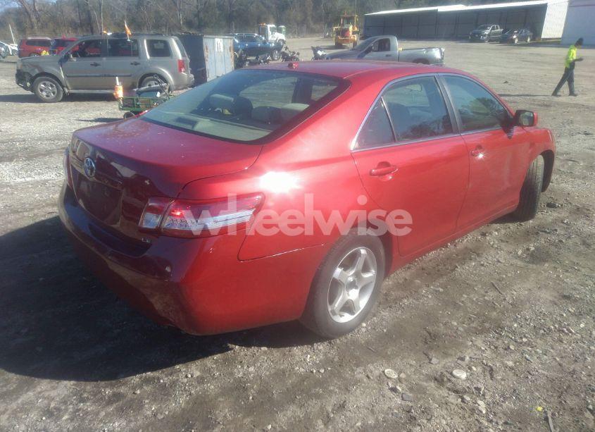 Photo 4 of 2011 Toyota Camry LE (VIN 4T1BF3EK8BU171850)