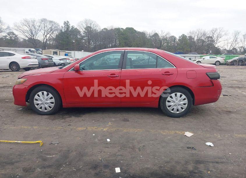 Photo 14 of 2011 Toyota Camry LE (VIN 4T1BF3EK8BU174537)