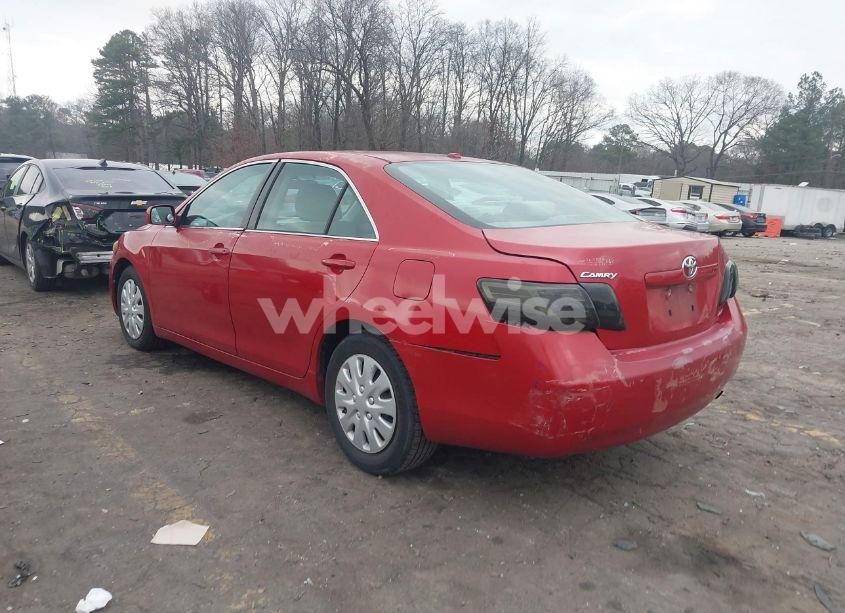 Photo 3 of 2011 Toyota Camry LE (VIN 4T1BF3EK8BU174537)