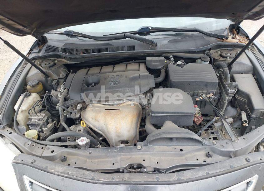Photo 10 of 2011 Toyota Camry LE (VIN 4T1BF3EK8BU181035)