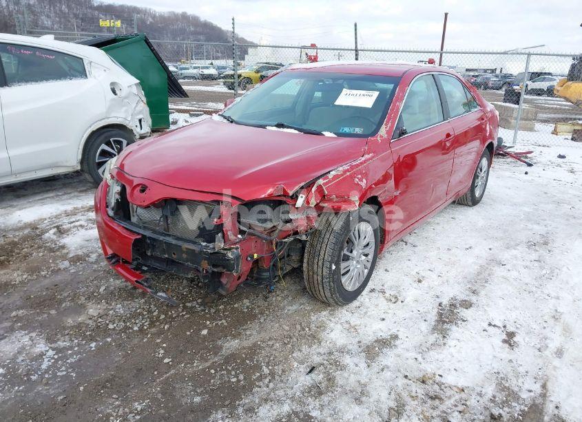 Photo 2 of 2011 Toyota Camry LE (VIN 4T1BF3EK8BU181441)