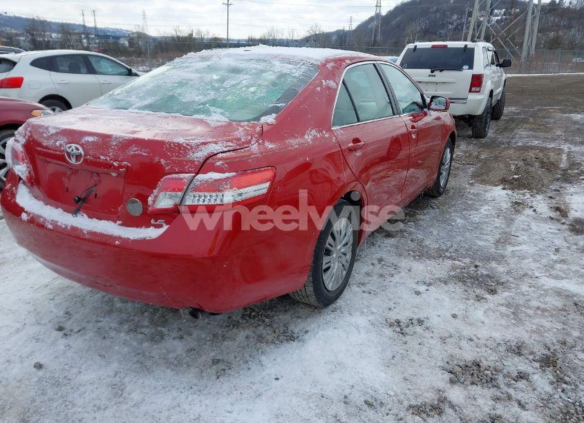 Photo 4 of 2011 Toyota Camry LE (VIN 4T1BF3EK8BU181441)