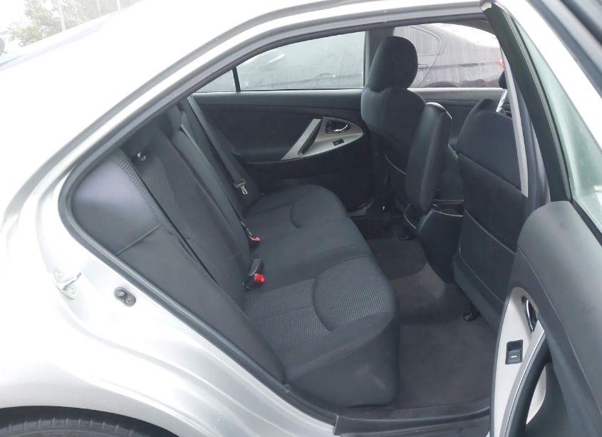 Photo 8 of 2011 Toyota Camry SE (VIN 4T1BF3EK8BU199356)