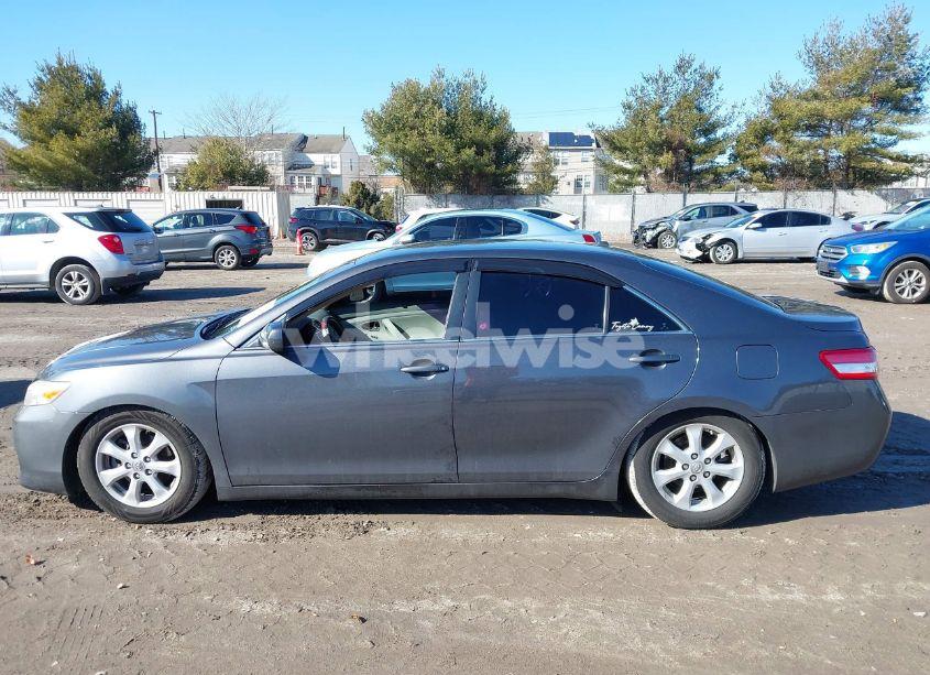 Photo 12 of 2011 Toyota Camry LE (VIN 4T1BF3EK8BU204085)