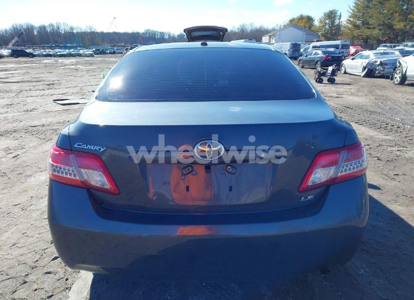 Photo 14 of 2011 Toyota Camry LE (VIN 4T1BF3EK8BU204085)