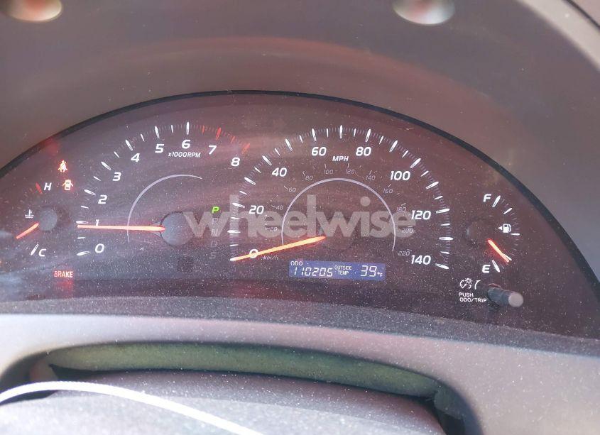 Photo 6 of 2011 Toyota Camry LE (VIN 4T1BF3EK8BU204085)