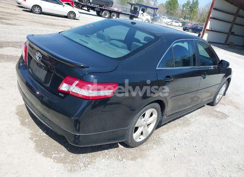 Photo 4 of 2011 Toyota Camry SE (VIN 4T1BF3EK8BU204443)