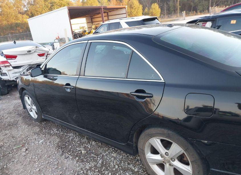 Photo 14 of 2011 Toyota Camry SE (VIN 4T1BF3EK8BU209061)