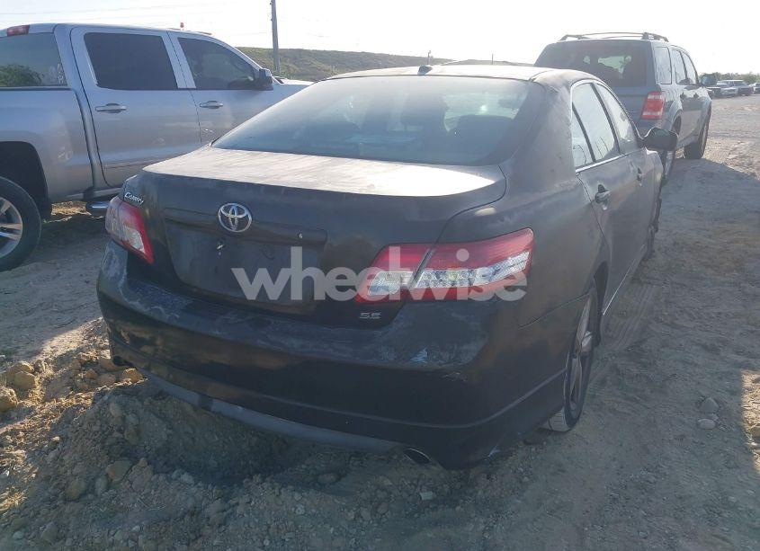 Photo 4 of 2011 Toyota Camry SE (VIN 4T1BF3EK8BU215166)